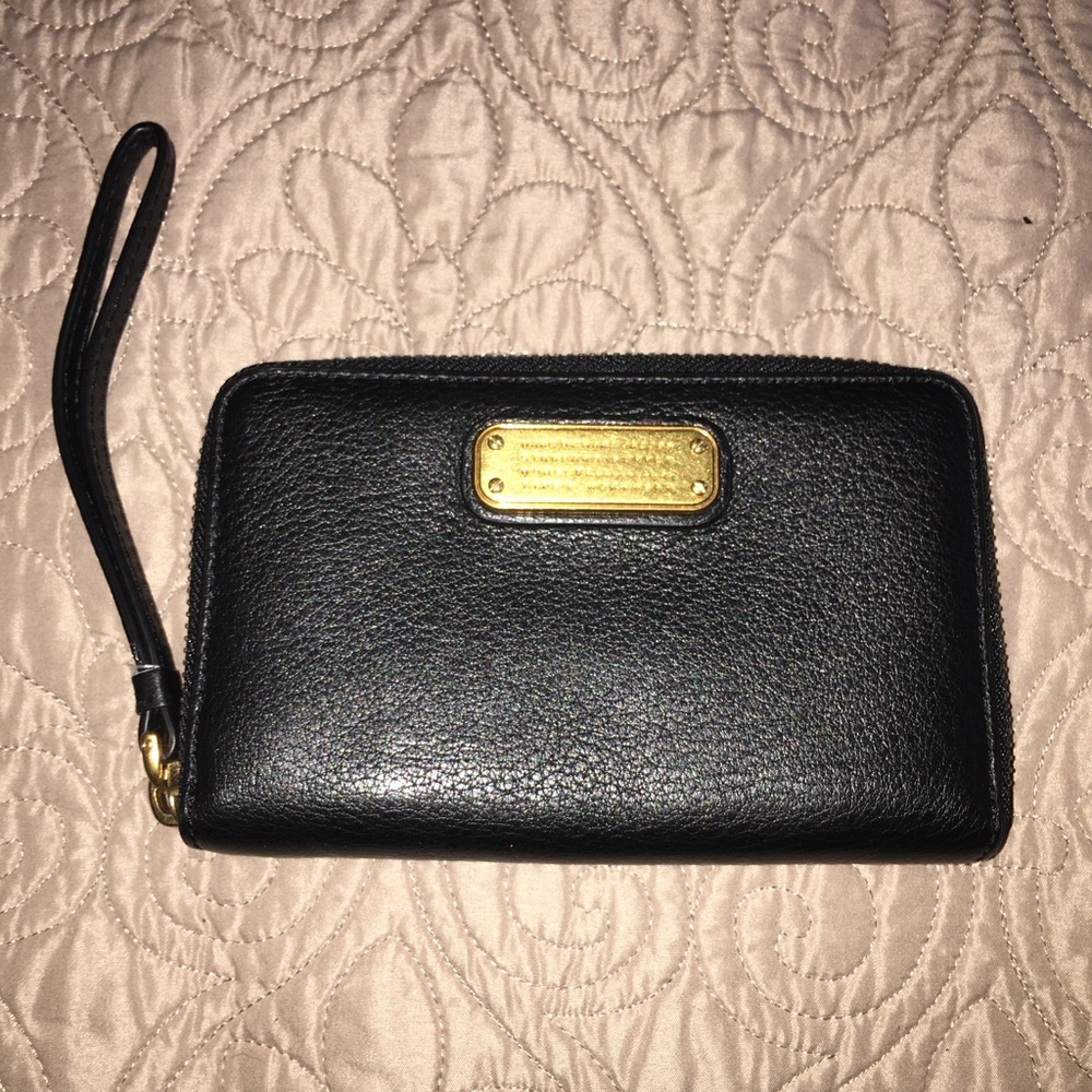 Marc by Marc Jacobs black cell wristlet